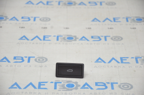 Button for closing the trunk door VW Tiguan 18-24