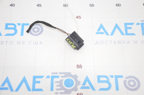 Chip for the fluid level sensor of the washer reservoir BMW 7 G11 G12 16-19