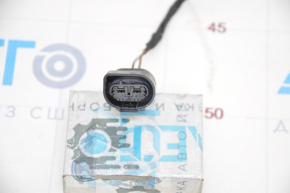 Chip for the fluid level sensor of the washer reservoir BMW 7 G11 G12 16-19