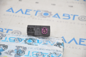 USB HUB CONTROL MODULE VW Tiguan 18-24