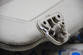 Right visor Nissan Leaf 13-17 gray cloth, no hook, broken fastener on the plug, for dry cleaning