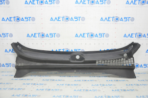 Wiper grille plastic Jeep Renegade 15 - broken fastener
