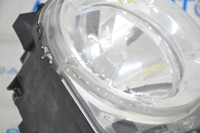 Headlight front right bare Jeep Renegade 15-18 dorest halogen, cracks on glass, sand