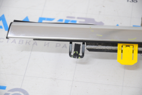 Molding door-glass central front right Honda CRV 17-22 chrome, scratches