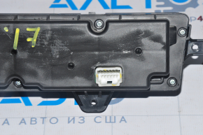 Climate control Nissan Maxima A36 16- auto leak display