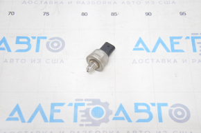 Fuel pressure sensor VW Tiguan 18-24 on the rail