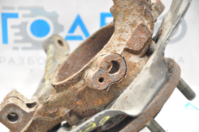 Front left hub knuckle Kia Optima 11-15 with casing, rusty