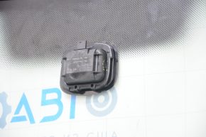Windshield VW Tiguan 09-17 with light sensor, broken sensor mount, air on edge, sand