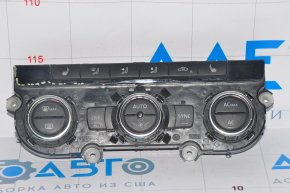 Climate control VW Passat b7 12-15 USA car with heating, cracked and rubbed glass, scratches on knobs