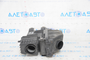 Air filter housing Toyota Highlander 08-10 hybrid without flow meter, broken mount, broken housing