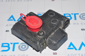 Positive terminal Dodge Dart 13-16 broken fastening, scratches