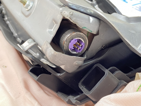 Mitsubishi Outlander 2014-2015 driver's left knee airbag detonated