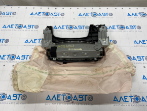 Mitsubishi Outlander 2014-2015 driver's left knee airbag detonated