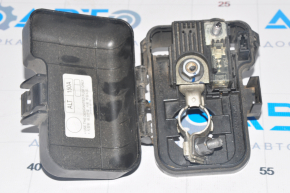 Positive terminal of battery Hyundai Sonata 11-15 without wires, scratches