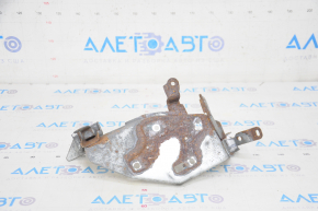 Toyota Highlander 08-10 hybrid inverter bracket rusty