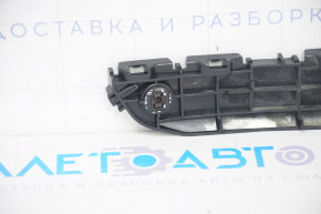 Front bumper mount left Toyota Highlander 08-10 broken mount