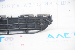Front bumper mount right Toyota Highlander 08-10 broken mount