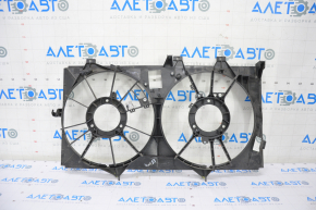 Diffuser radiator shroud bare Lexus ES300h 13-18 broken fasteners