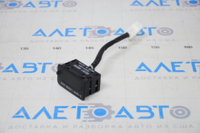 Toyota Highlander 08-13 RCA Connector