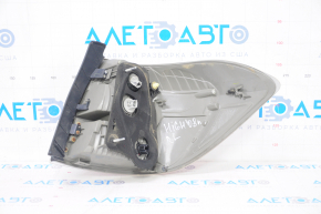 Left headlight Toyota Highlander 08-10 hybrid, halogen, scratches