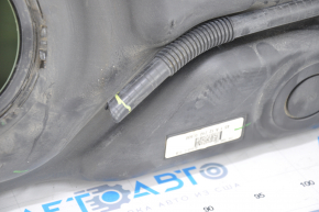 Fuel tank BMW X3 F25 11-17 cut hose, broken spout