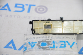 TRACK OFF button Toyota Prius 50 16-22 without parking sensors