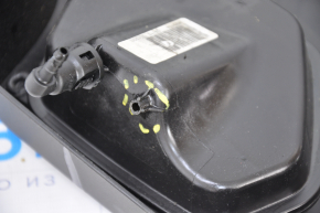 Engine cover BMW X3 F25 11-17 2.0T broken mount, broken nose