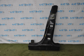 The central left body pillar of BMW X3 F25 11-17 is sawn off, butts