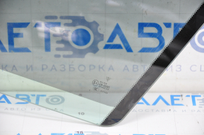 Front left door glass Porsche Panamera 14-16