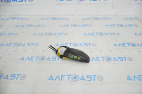 Antenna radio socket Nissan Leaf 11-17 cut off chips