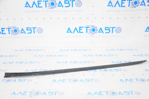 Windshield molding right VW Tiguan 18-24 no fragment
