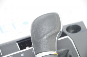 Gear knob VW Tiguan 18-24 with shifter cover under Start-Stop button, black leather, worn, scratches