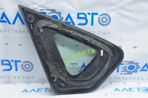 Window blind glass rear right Nissan Altima 13-18 scratches and bumps on chrome, cut seal