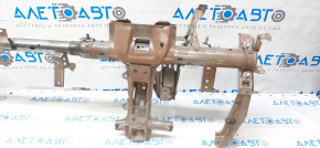 Under-torpedo pipe reinforcement Lexus CT200h 11-17 rusty