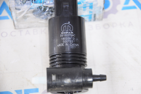 Jeep Grand Cherokee WK2 11-22 Windshield Washer Motor