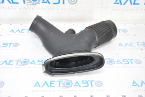 Air duct from the central air filter housing left Porsche Panamera 14-16 4.8 GTS