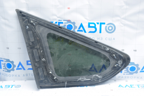 Window blind glass rear right Hyundai Santa FE Sport 13-18 chrome, scratches on chrome and glass