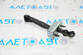 Door limiter front right Chevrolet Malibu 16- crack