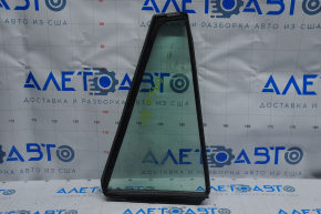 Subaru Outback 10-14 rear left triangle door glass with seal, green tint