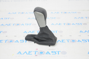 Gear knob Jeep Grand Cherokee WK2 16 - scratches