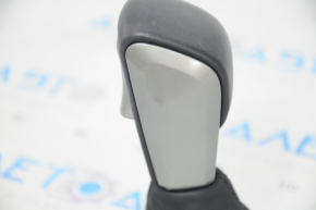 Gear knob Jeep Grand Cherokee WK2 16 - scratches