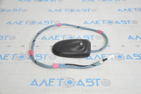 Antenna socket Toyota Prius V 12-17 4 pins, missing plug