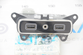 Usb Media Hub Jeep Grand Cherokee WK2 18-22 Scratches