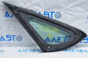 Window blind glass rear right Toyota Avalon 13-18 scratches on chrome, air under tint