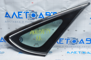 Window blind glass rear right Toyota Avalon 13-18 scratches on chrome, air under tint