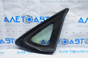 Window blind glass rear right Chrysler 200 15-17 black gloss, scratches on molding