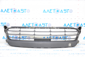 Front bumper grille central Porsche Panamera 14-16 4.8 without parking sensors, without radar