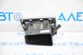 Air duct center left Porsche Panamera 11-16