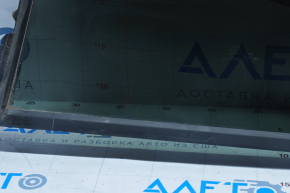 Door glass triangle rear right VW Atlas 18 - green tint, broken crepe, scratches on molding