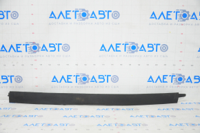 Lip extension front bumper central Chevrolet Volt 16 - worn, no fragment